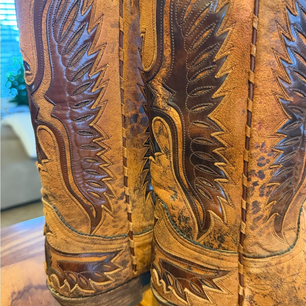 Old Gringo Eagle Inlay Cowboy Boots brown/black. 8.5B - Picture 10 of 11